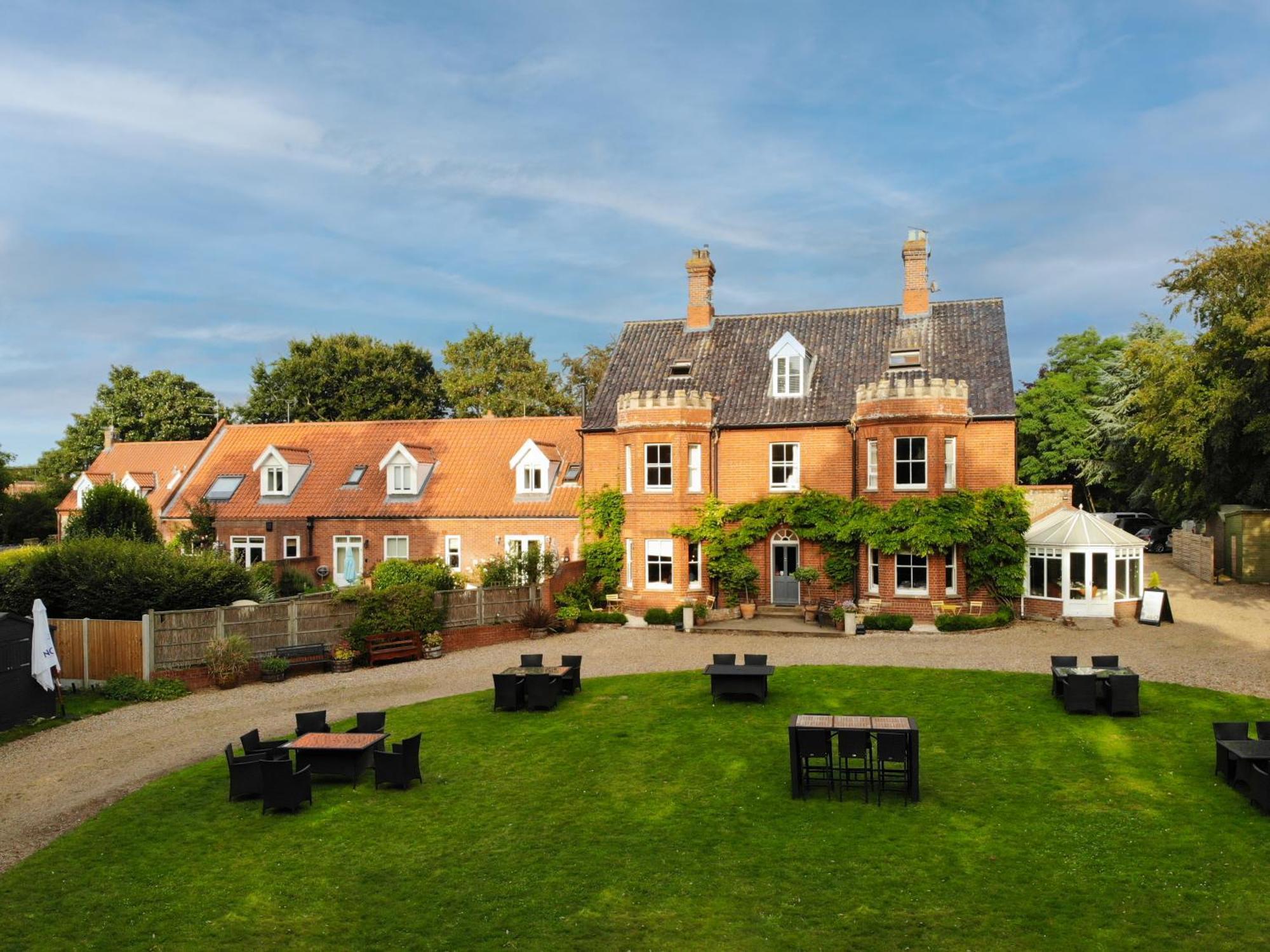 Guest house Blakeney House 5*